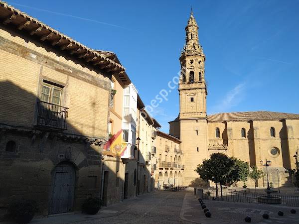 Oficina de Turismo de Briones