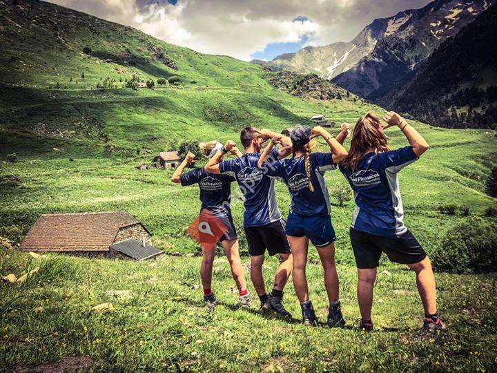 Ojos Pirenaicos Montañismo Interpretativo y Actividades Medioambientales