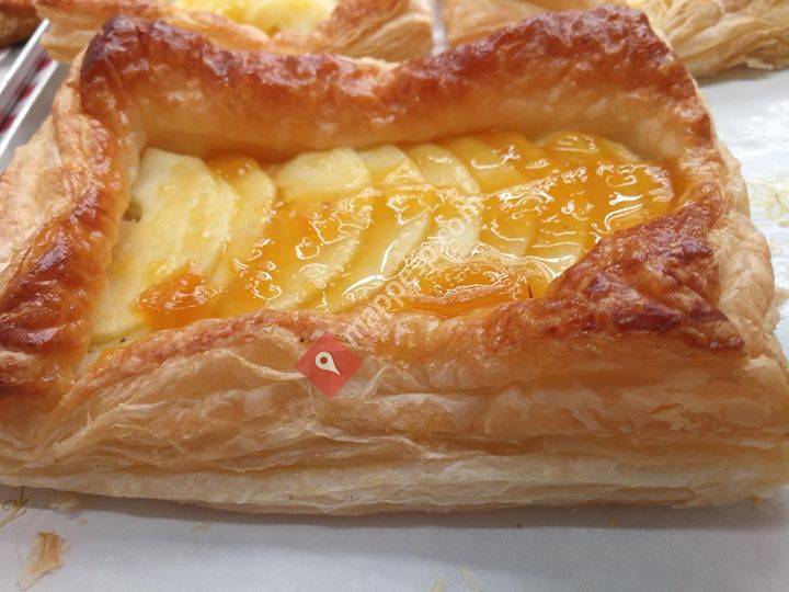 Panadería Bollería Rafael Hernández C.B