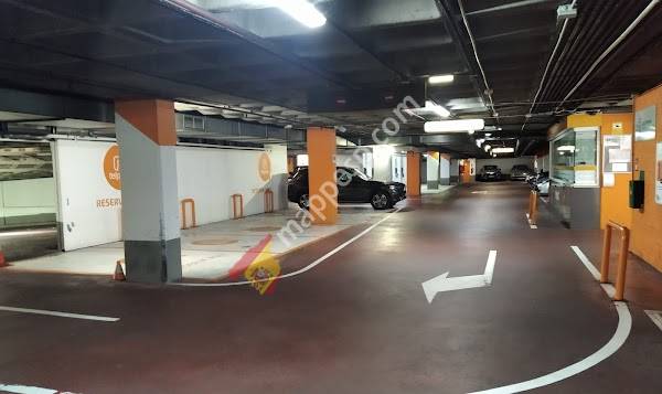 Parking El Arenal telpark by Empark