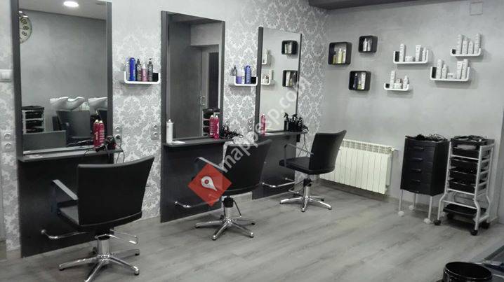 Peluquería y Estética unisex NURIA
