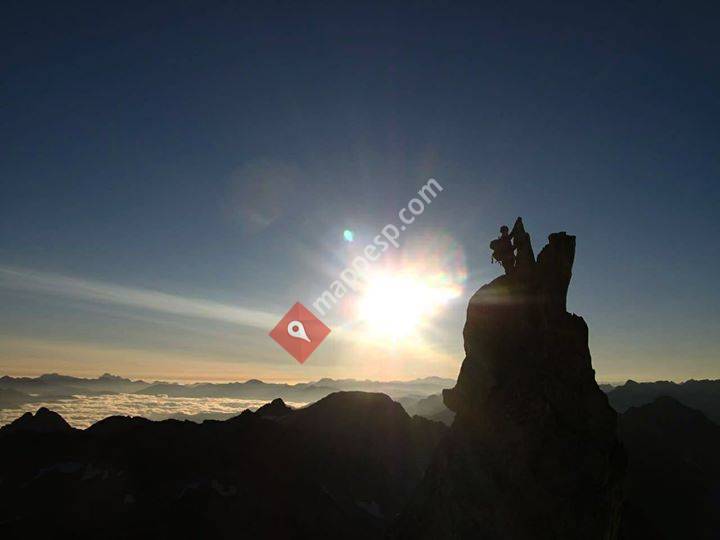 PICOS A VISTA-Guías de montaña-Picos de Europa