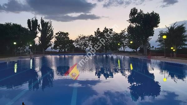 Piscina Municipal Pozo Alcón