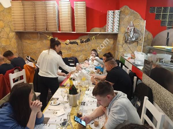 Pizzería LA TRATTORIA