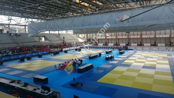 Polideportivo Municipal José Ángel de Jesús Encinas