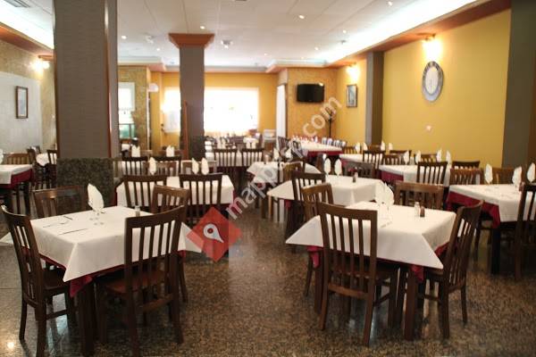 RESTAURANTE CAMBADOS