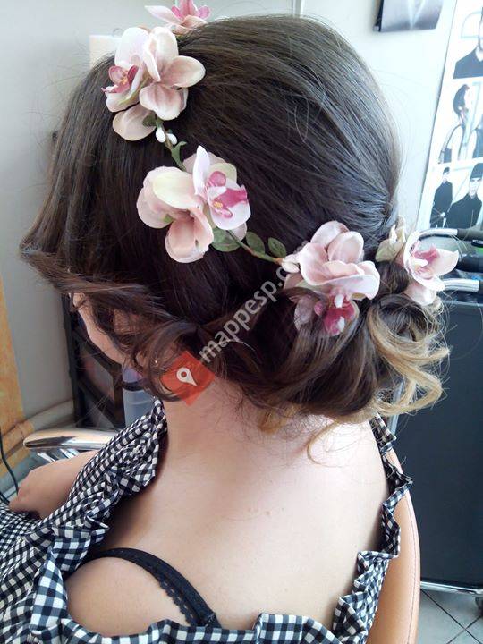 Salon De Peluquería y Estética Arantxa