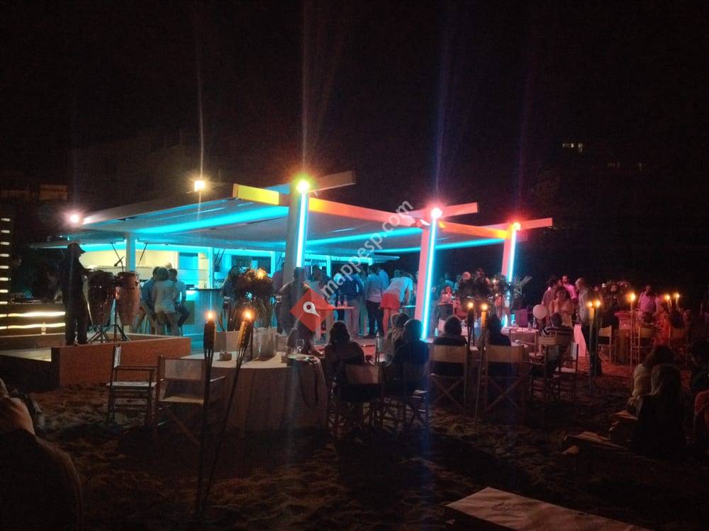 Senses Beach Club