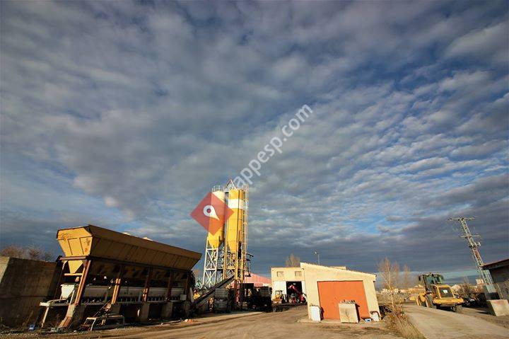 Transportes y Excavaciones Postigo S.A. - El Pillete