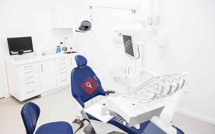 V3 Odontología Especializada