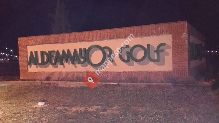 Vecinos de aldeamayor golf