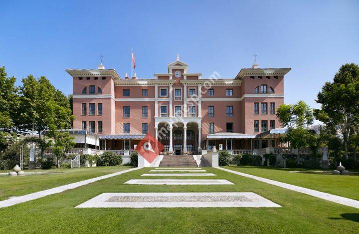Villa Padierna Palace Hotel